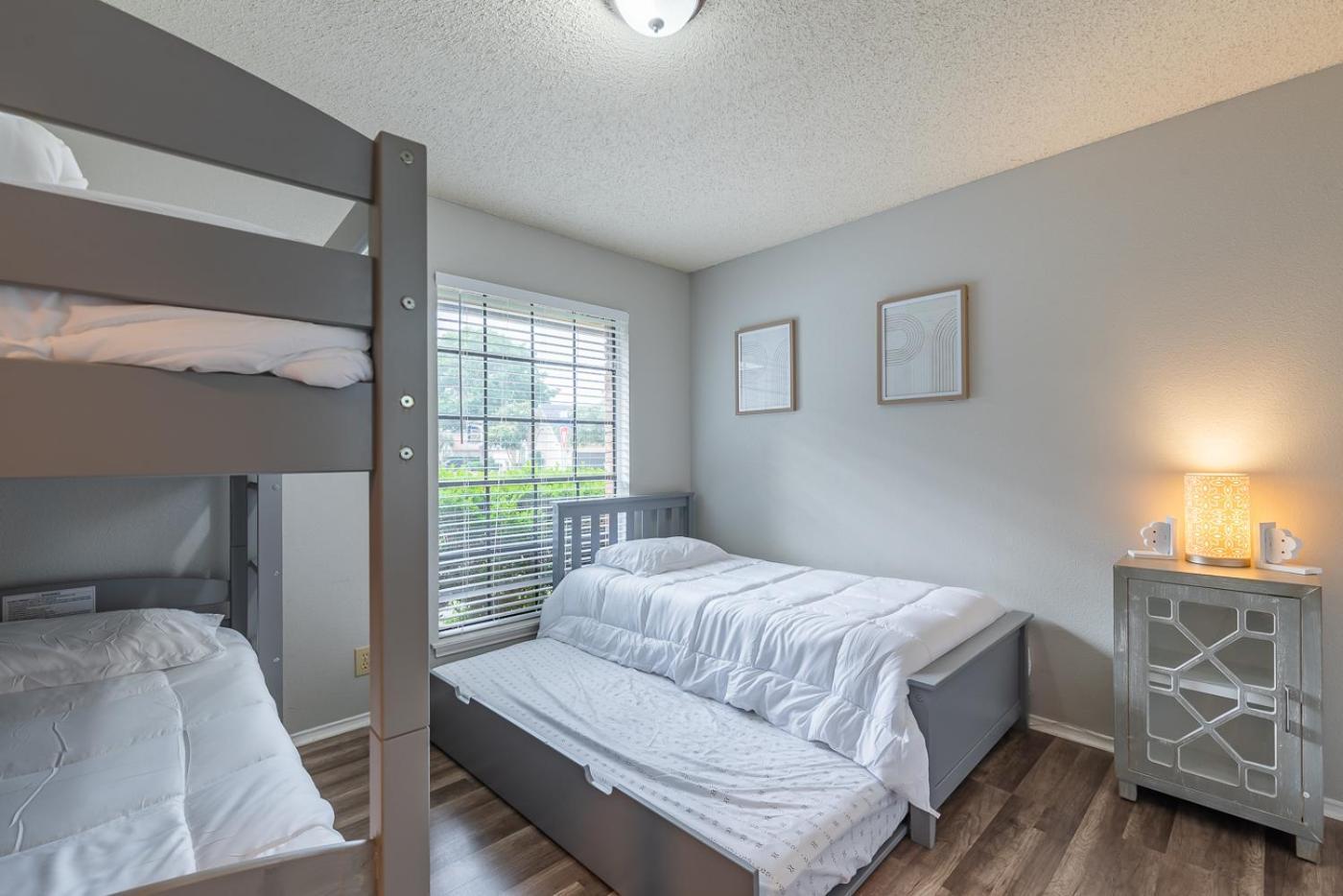 Fun 'N Sun Heated Pool & Gameroom By Fiesta Texas San Antonio Ngoại thất bức ảnh